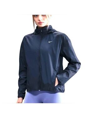 NIKE Women's Running jacket w front zip pockets & Mesh vents at back, sz medium